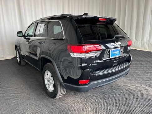 Used 2020 Jeep Grand Cherokee Laredo AWD/4WD image 23