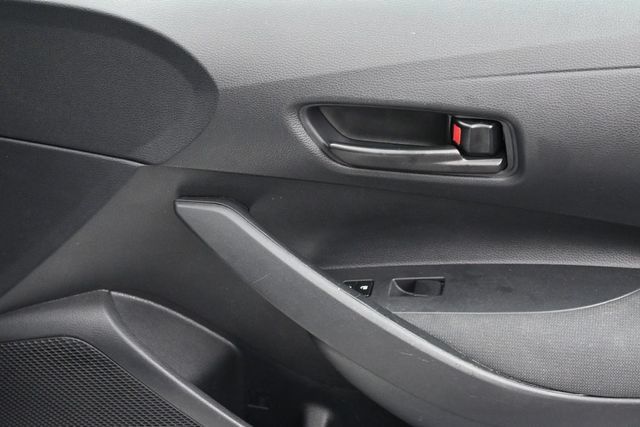 Used 2025 Toyota Corolla LE FWD image 33