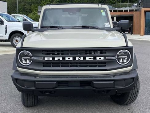 New 2025 Ford Bronco 4-Door AWD/4WD image 21