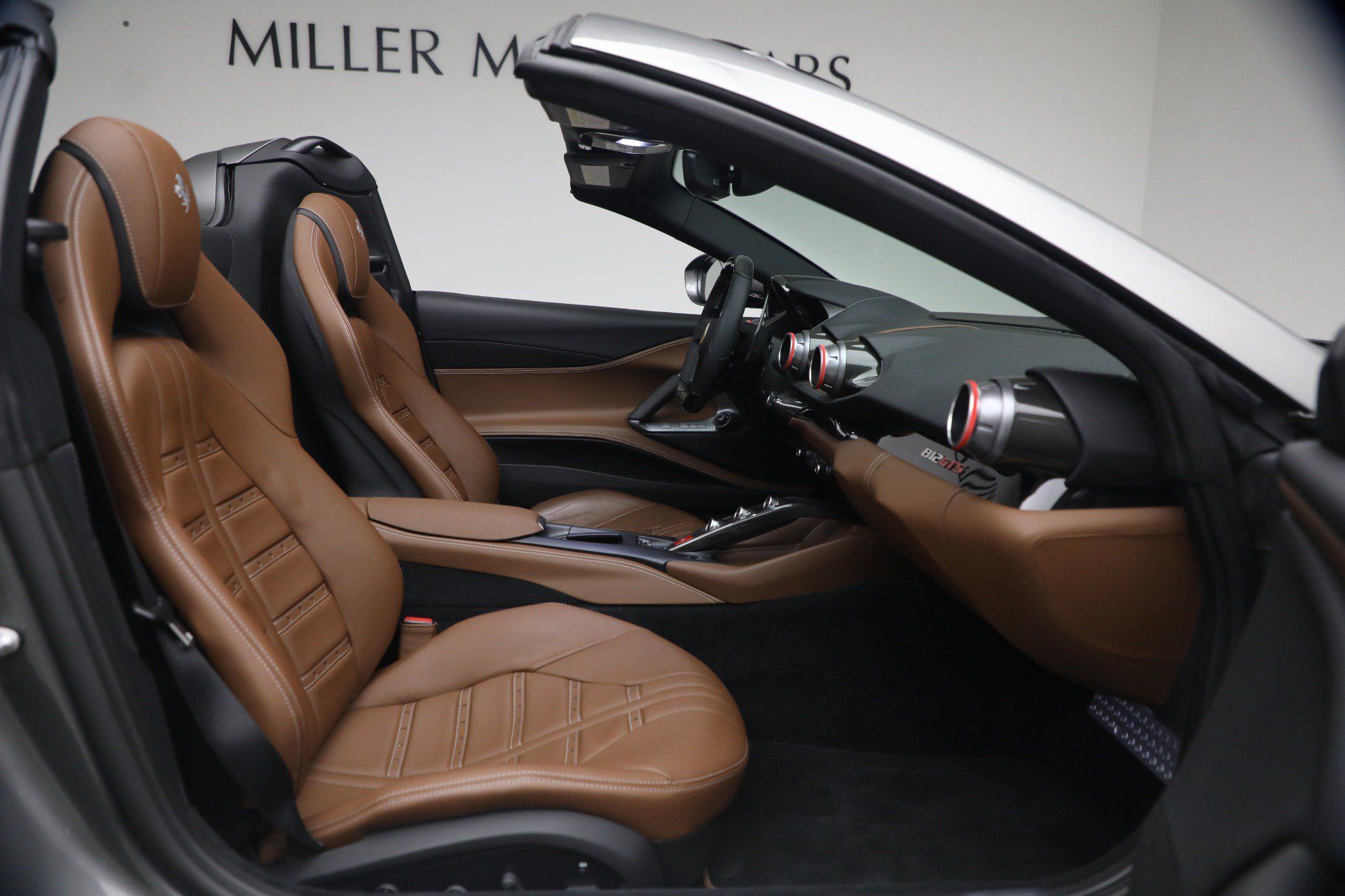 Certified 2021 Ferrari 812 GTS RWD image 18