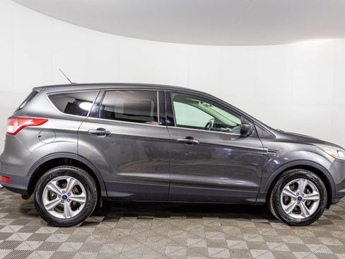 Used 2015 Ford Escape SE FWD image 11