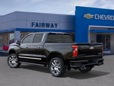 New 2026 Chevrolet Silverado 1500 High Country AWD/4WD image 3