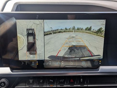 Used 2024 Chevrolet Silverado 3500 High Country w/ High Country Premium Package image 13