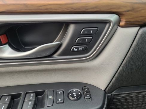 Used 2020 Honda CR-V Touring image 26
