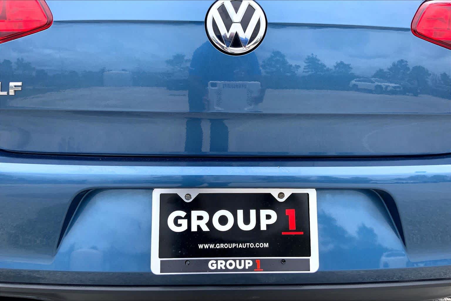 Used 2017 Volkswagen Golf Wolfsburg Edition FWD image 10