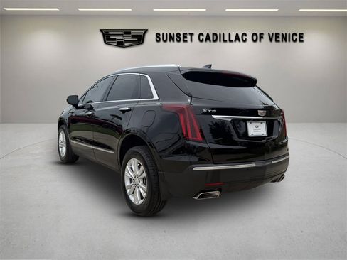 Used 2024 Cadillac XT5 Luxury FWD image 5