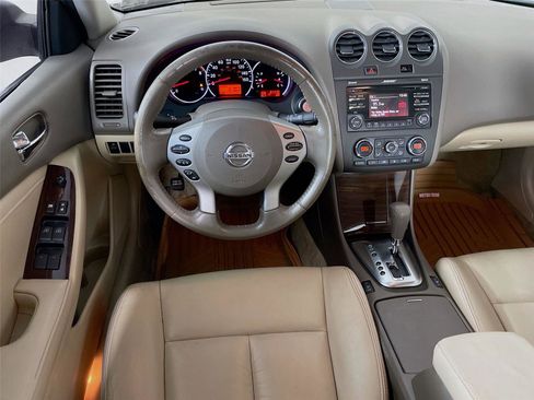 Used 2012 Nissan Altima 2.5 SL w/ 2.5SL Pkg image 25