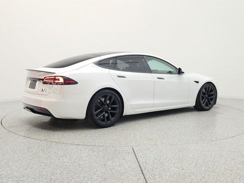 Used 2023 Tesla Model S Plaid AWD/4WD image 5