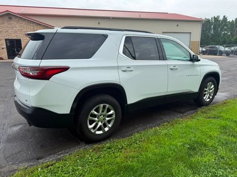Used 2019 Chevrolet Traverse LT AWD/4WD image 4