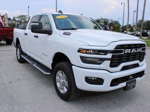 Used 2026 RAM 2500 Big Horn AWD/4WD image 15