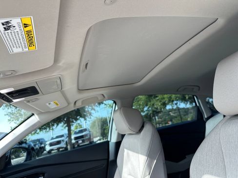 Used 2025 Honda Accord SE image 29