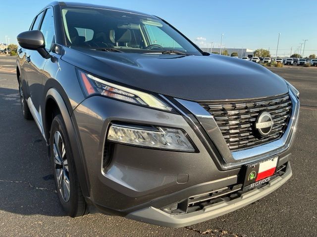 Certified 2022 Nissan Rogue SV FWD image 8