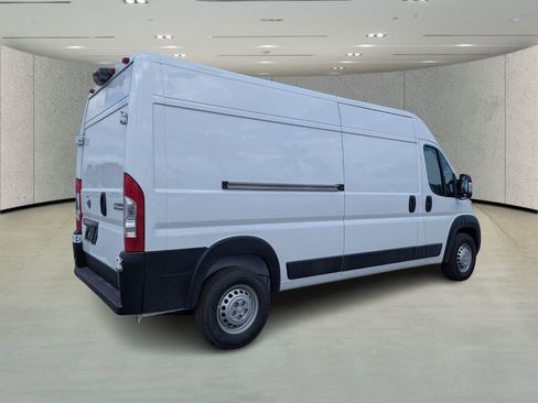 New 2026 RAM ProMaster 2500 w/ Convenience Group image 4
