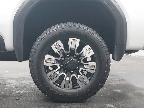 Used 2024 GMC Sierra 2500 Denali w/ Denali Reserve Package image 36