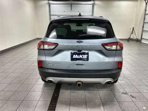 Certified 2022 Ford Escape Titanium w/ Titanium Elite Package AWD/4WD image 4