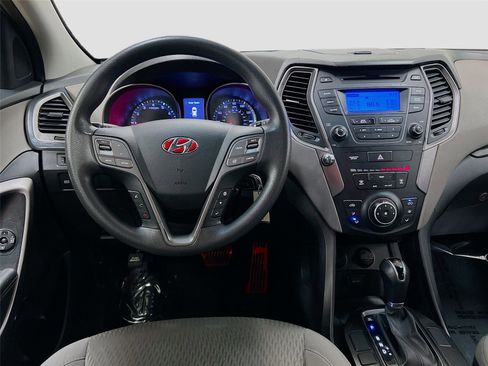 Used 2016 Hyundai Santa Fe Sport image 19
