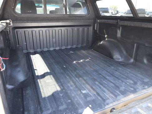 Used 2013 Ford F150 Lariat w/ Mid Equipment Group AWD/4WD image 22