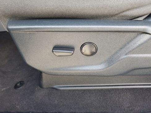 Used 2024 Ford F350 XLT w/ 360-Degree Camera Package image 12