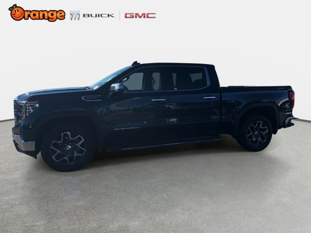 Used 2023 GMC Sierra 1500 SLT w/ SLT Premium Package AWD/4WD image 6