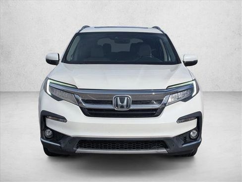 Used 2019 Honda Pilot Elite image 2
