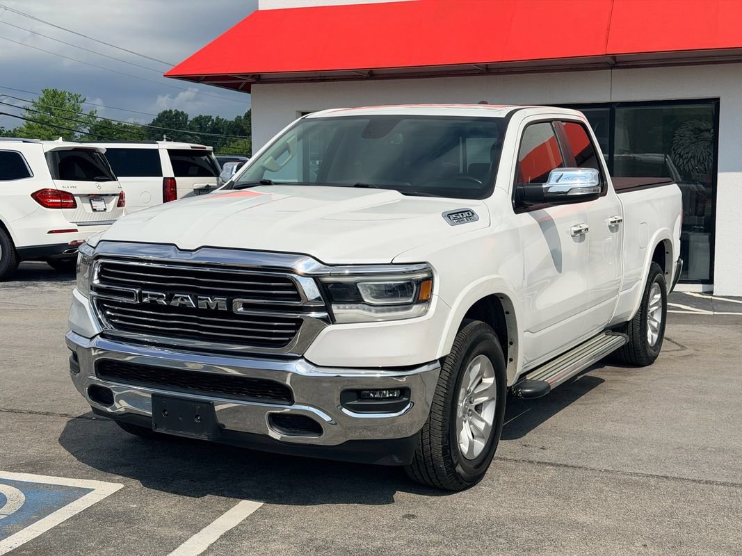 Used 2019 RAM 1500 Laramie AWD/4WD image 10