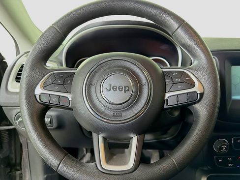 Used 2021 Jeep Compass Sport image 14