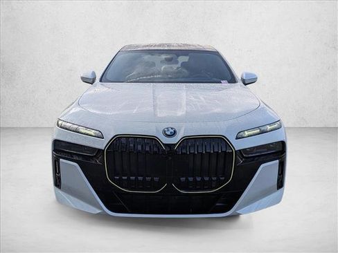 New 2026 BMW 750e xDrive w/ Executive Package AWD/4WD image 5