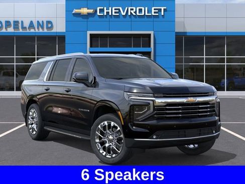 New 2026 Chevrolet Suburban LT w/ LPO, Chrome Package AWD/4WD image 8