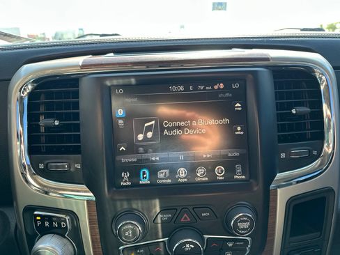 Used 2015 RAM 1500 Laramie w/ Convenience Group AWD/4WD image 56