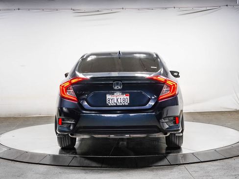 Used 2018 Honda Civic EX-T image 3