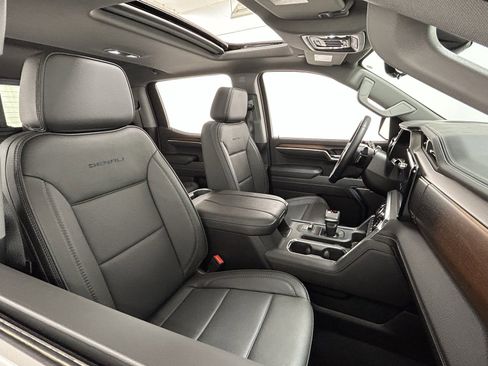 Used 2025 GMC Sierra 1500 Denali w/ Technology Package image 42
