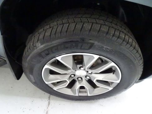 Used 2012 Chevrolet Avalanche LT w/ All-Star Edition image 29