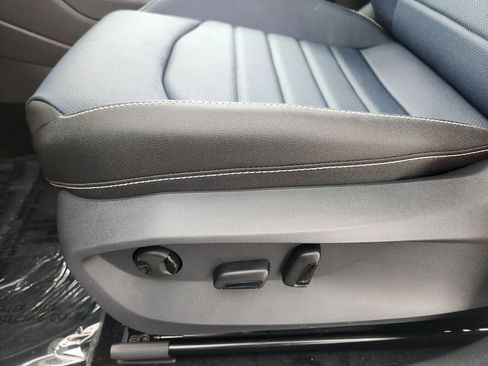 New 2026 Volkswagen Taos SEL AWD/4WD image 15