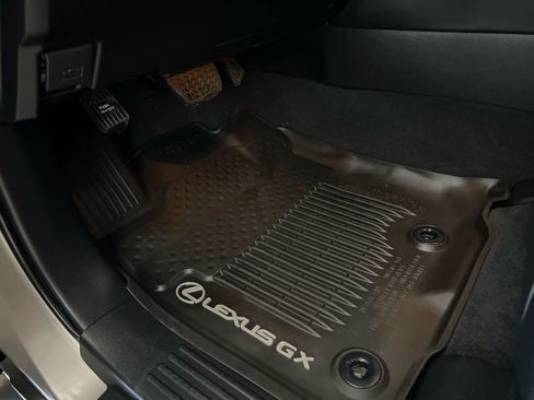 Used 2023 Lexus GX 460 Premium image 85