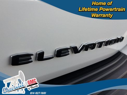 New 2026 GMC Yukon Elevation image 7