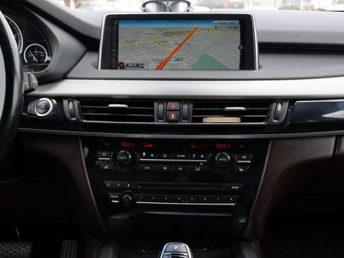 Used 2014 BMW X5 xDrive50i image 13