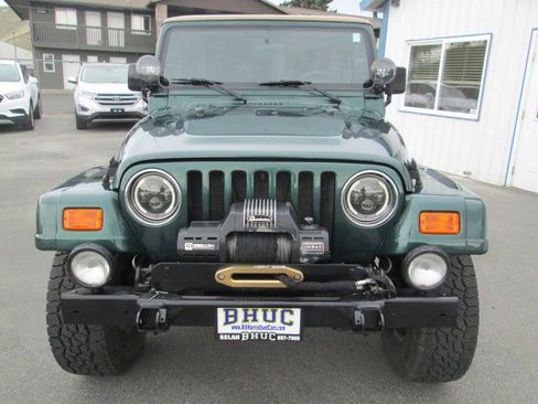 Used 2000 Jeep Wrangler Sahara AWD/4WD image 2