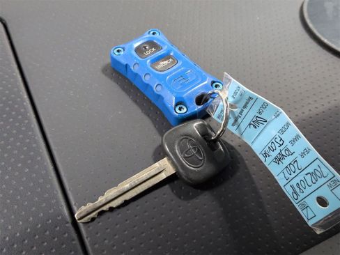 Used 2007 Toyota FJ Cruiser 4WD image 34