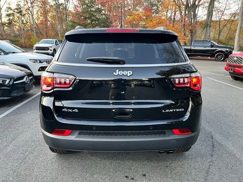 Used 2022 Jeep Compass Limited AWD/4WD image 7