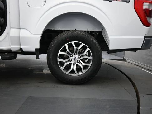 Certified 2022 Ford F150 Lariat w/ Equipment Group 501A Mid AWD/4WD image 20
