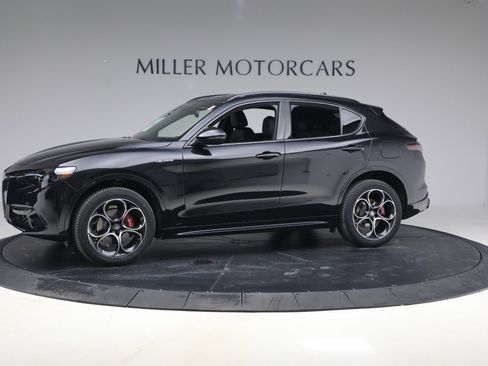 New 2026 Alfa Romeo Stelvio Sprint image 1