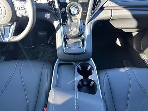 New 2026 Acura RDX SH-AWD image 15