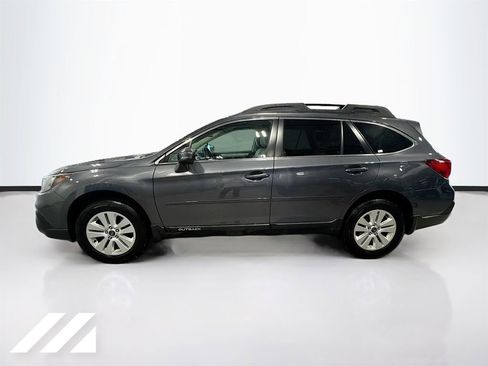 Used 2018 Subaru Outback 2.5i Premium image 8