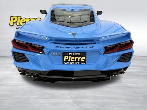 Used 2022 Chevrolet Corvette Stingray Premium Cpe w/ Z51 Performance Package image 3