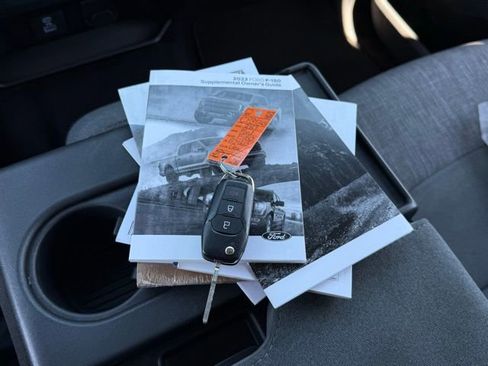 Used 2023 Ford F150 XLT w/ Trailer Tow Package image 5