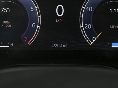 Used 2023 Jeep Grand Cherokee Limited image 22