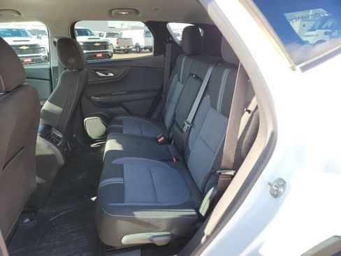 Certified 2024 Chevrolet Blazer LT w/ Convenience Package image 27