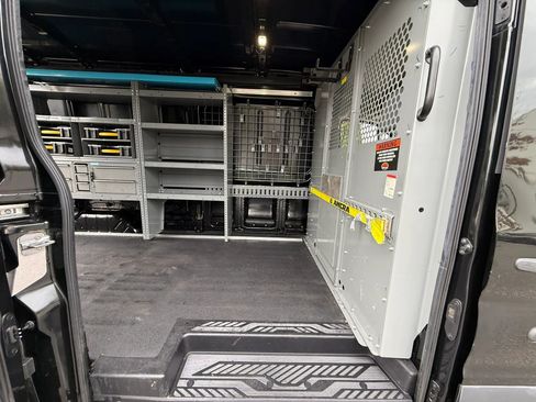 Used 2015 Ford Transit 250 148 Medium Roof image 20