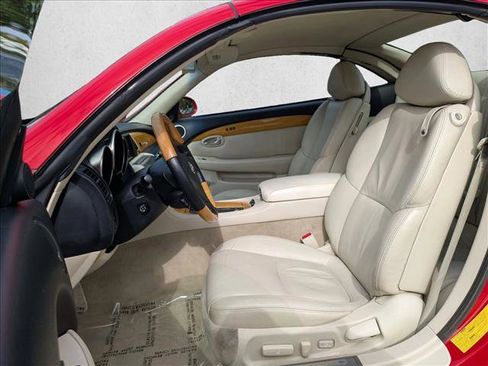 Used 2004 Lexus SC 430 Convertible RWD image 12