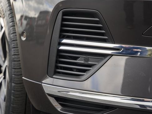 Certified 2022 Volvo XC60 T8 Inscription Expression w/ Advanced Package image 15